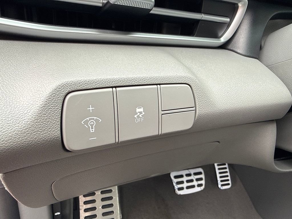 New 2026 Hyundai Elantra SEL Sport w/ Cargo Package image 15