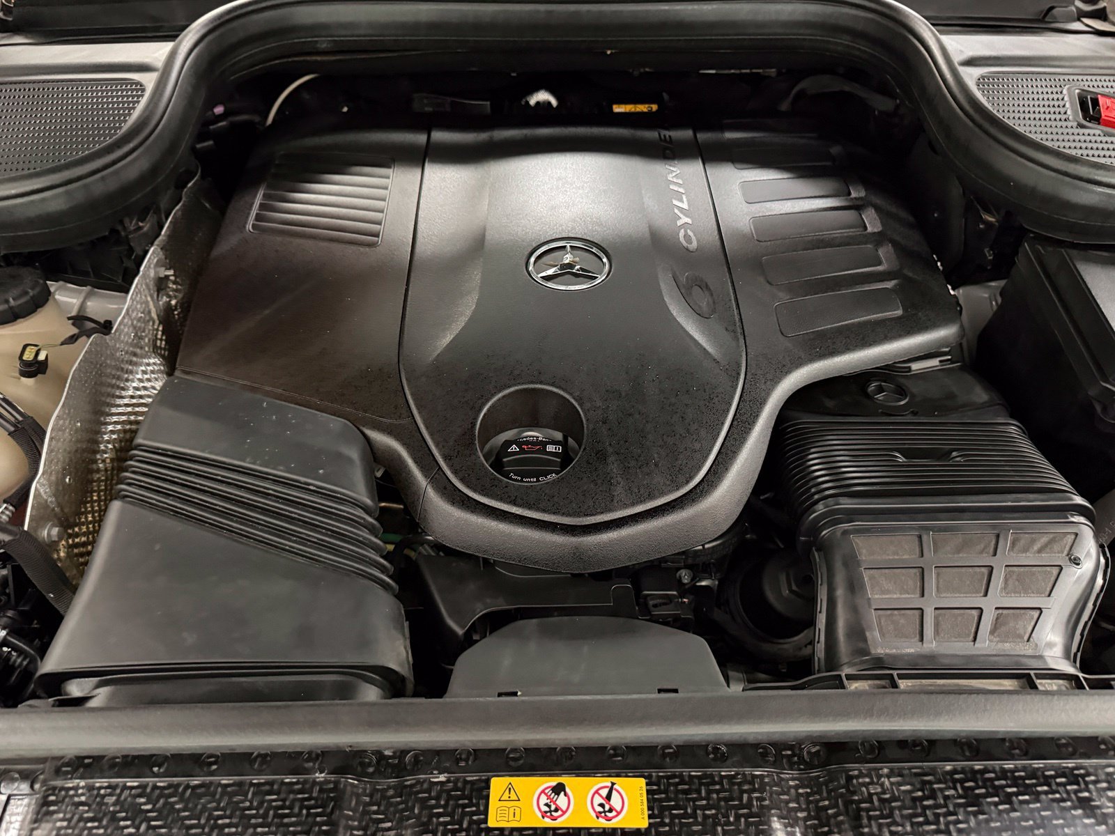 Used 2024 Mercedes-Benz GLE 450 4MATIC image 43