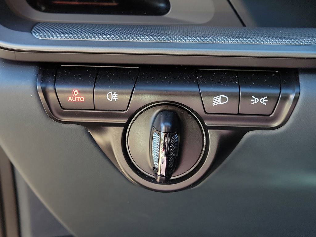 Certified 2024 Porsche 911 Targa 4S image 41