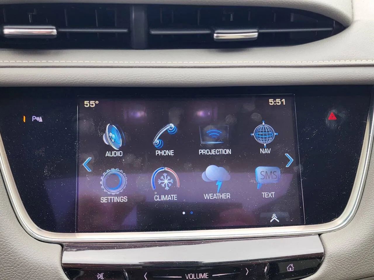 Used 2017 Cadillac XT5 Luxury w/ Driver Awareness Package AWD/4WD image 23