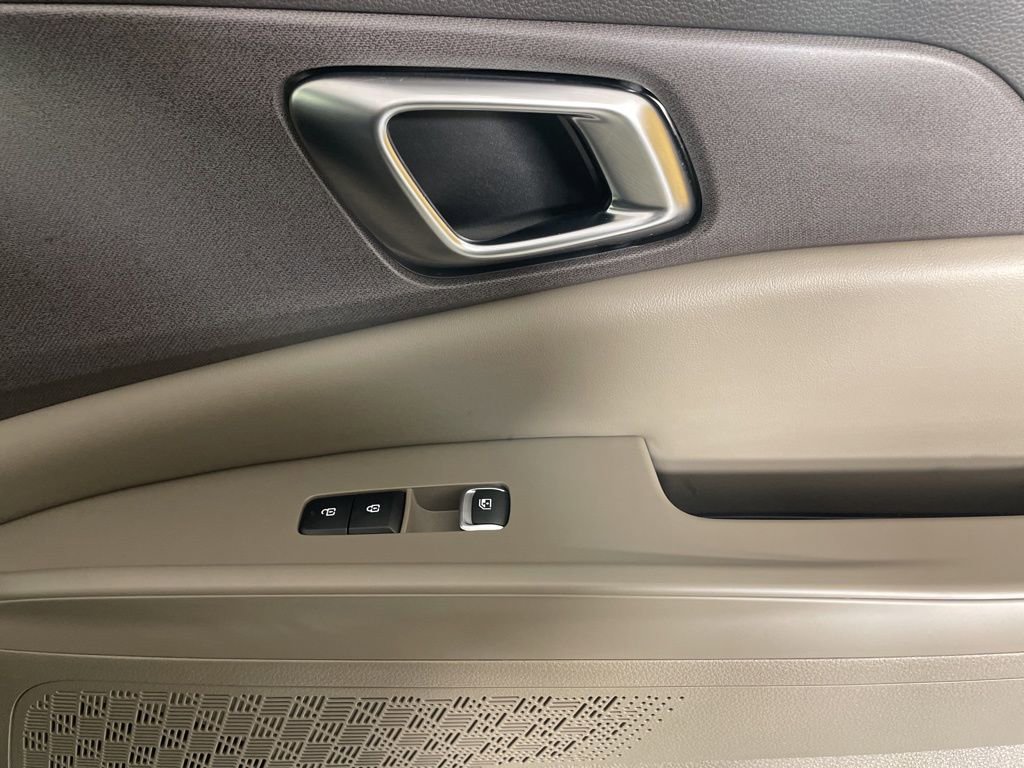 New 2026 Kia Carnival SX image 12