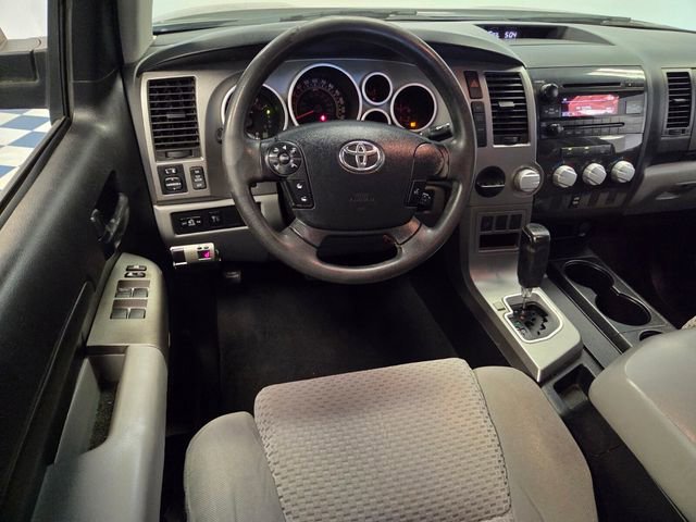 Used 2013 Toyota Tundra 2WD CrewMax w/ SR5 Pkg image 12
