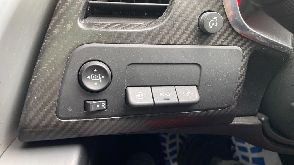 Used 2015 Chevrolet Corvette Z06 w/ 3LZ Preferred Equipment Group image 31