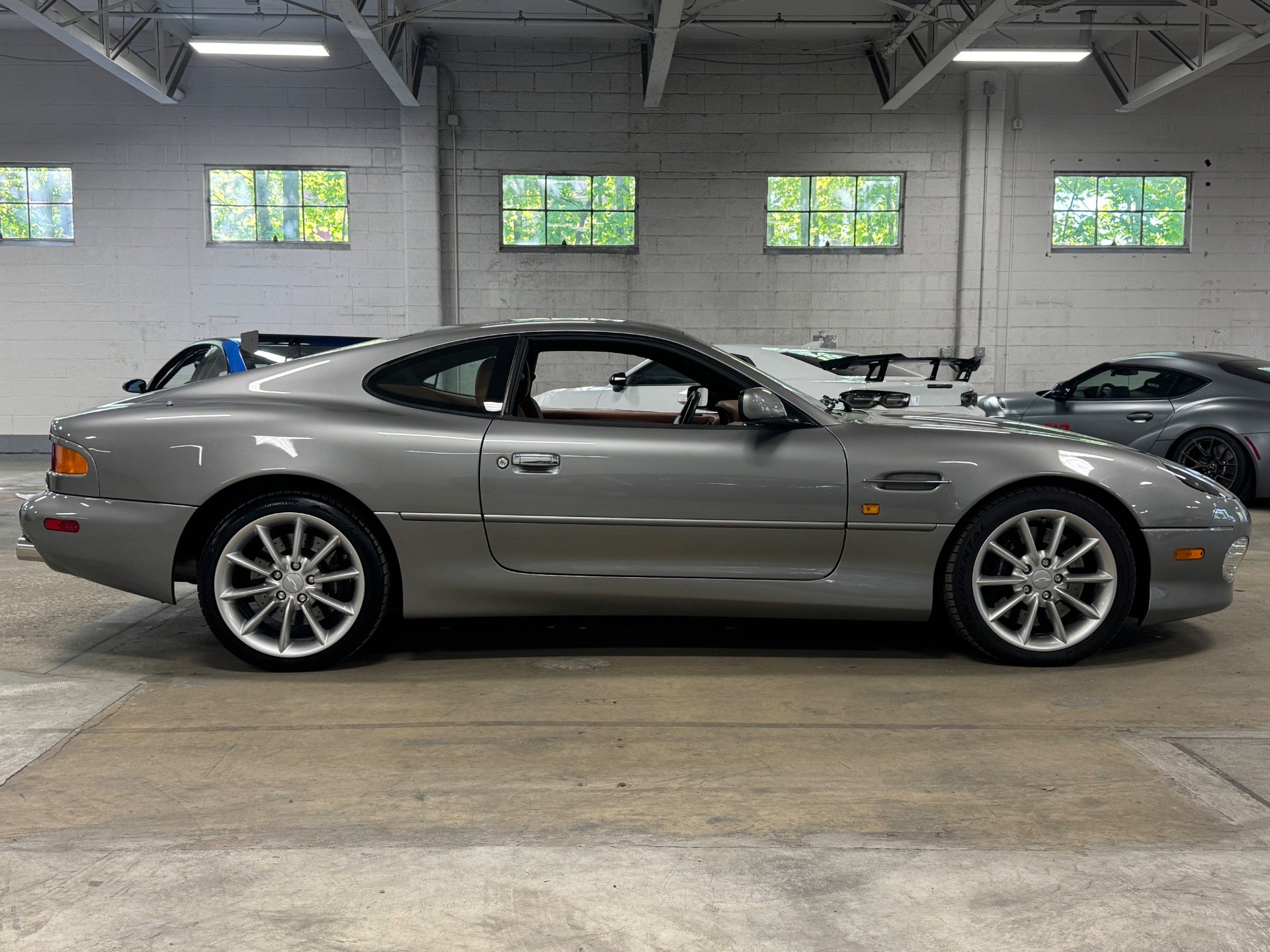 Used 2002 Aston Martin DB7 Vantage image 41