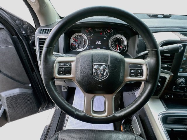 Used 2016 RAM 2500 Laramie AWD/4WD image 12