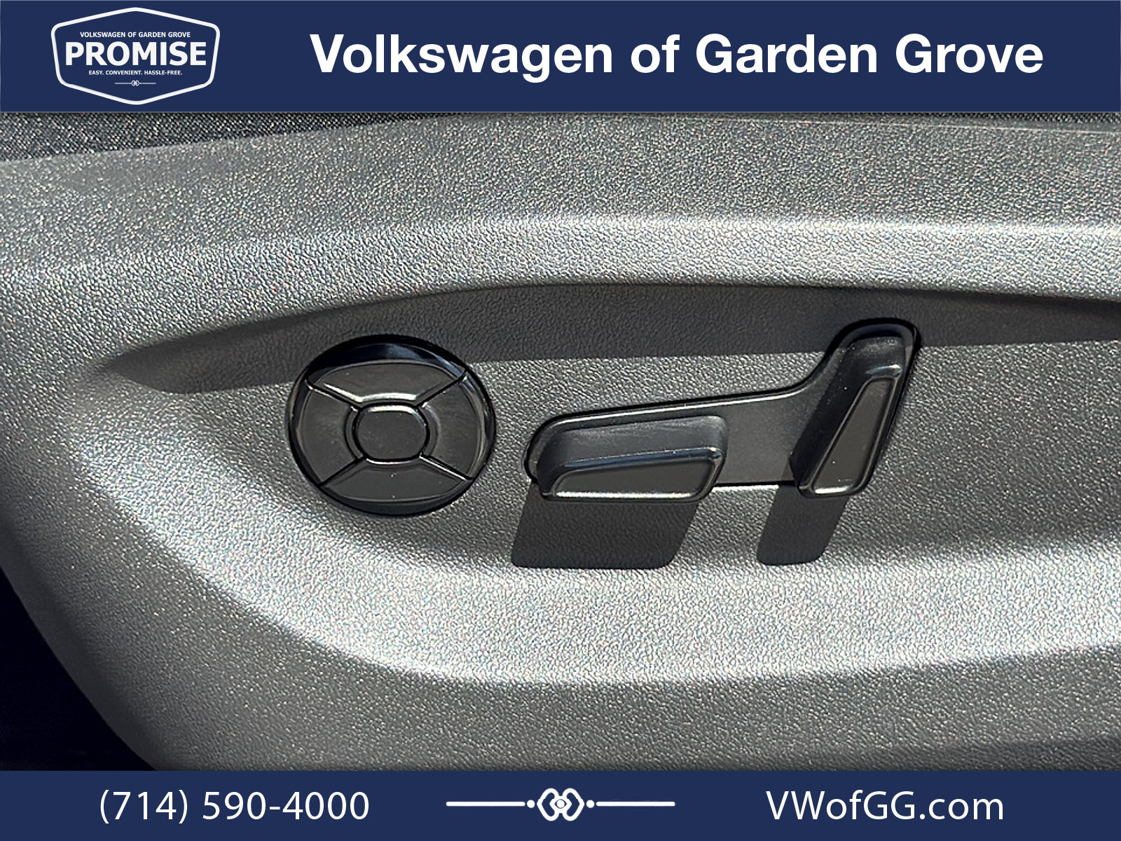 New 2026 Volkswagen Tiguan SE AWD/4WD image 16