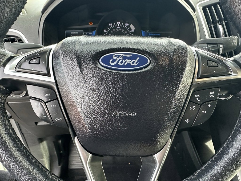 Used 2024 Ford Edge SEL image 20