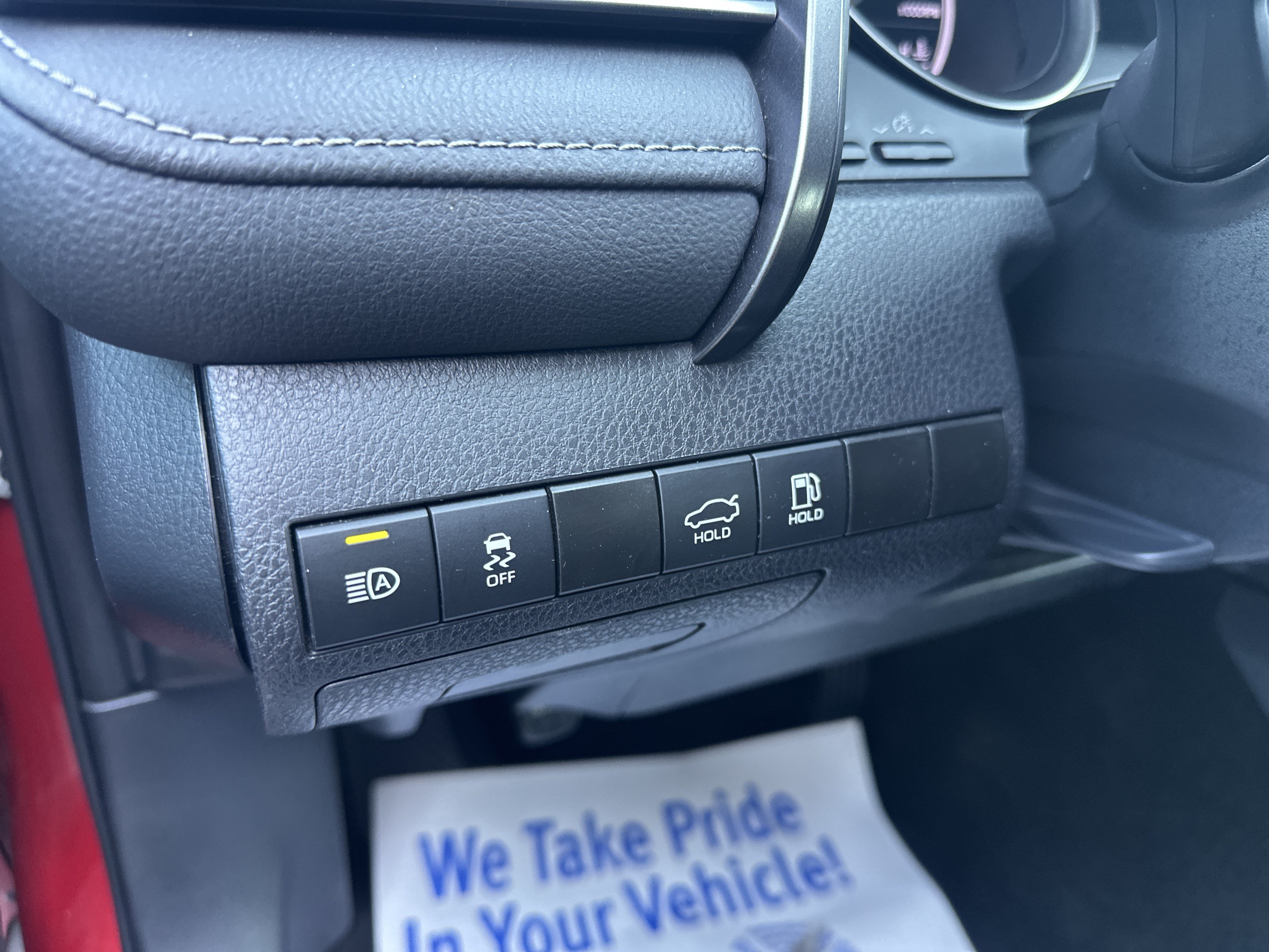 Used 2024 Toyota Camry SE FWD image 14