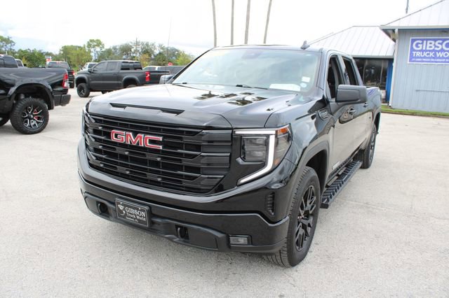 Used 2025 GMC Sierra 1500 Elevation image 3
