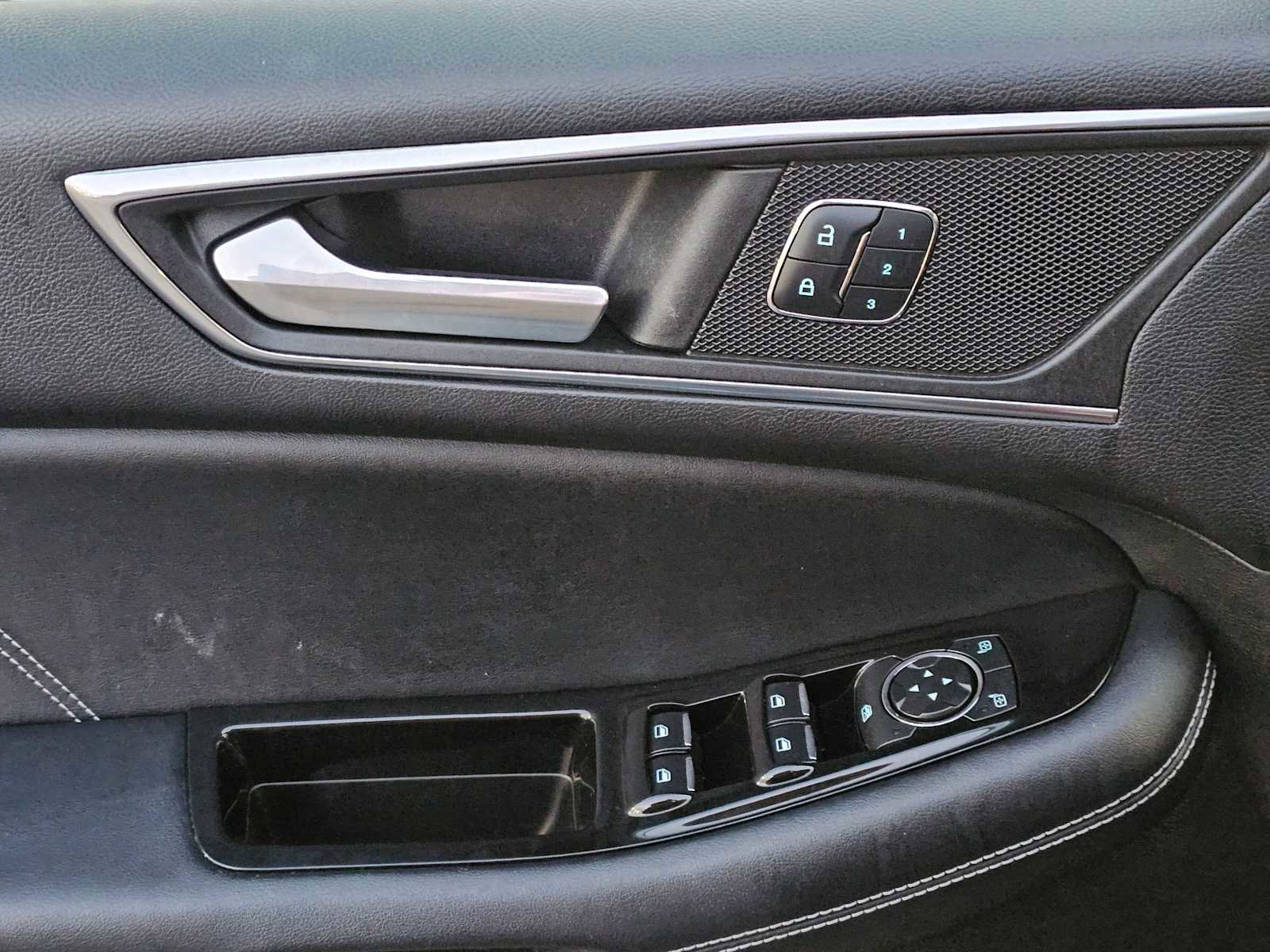 Used 2016 Ford Edge Sport w/ Equipment Group 401A image 23