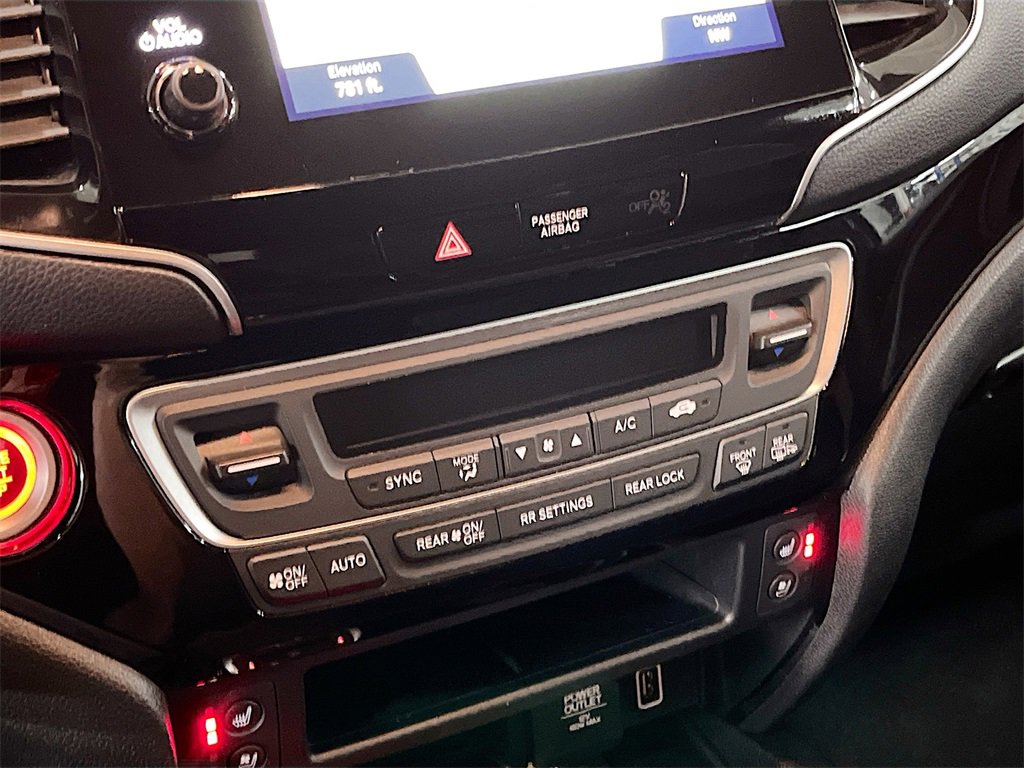 Used 2021 Honda Passport Elite image 16