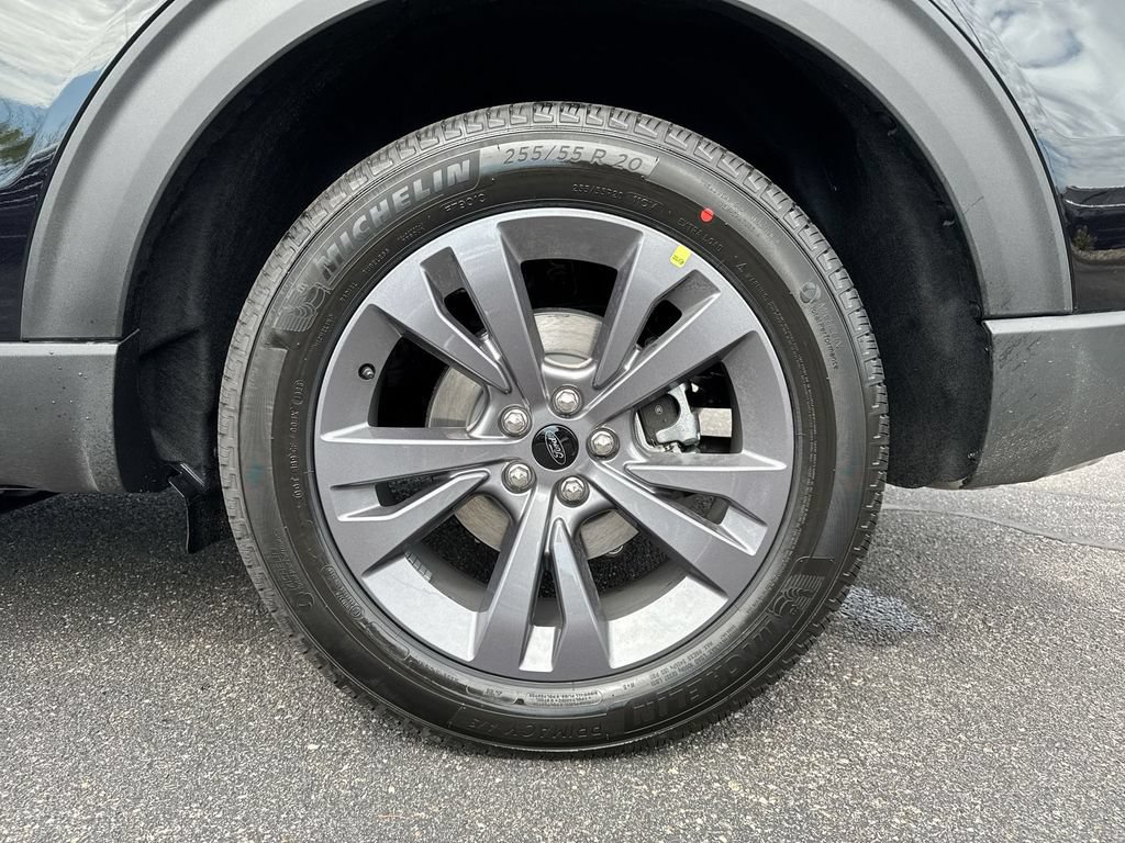 New 2026 Ford Explorer Active w/ Active Comfort Package AWD/4WD image 29