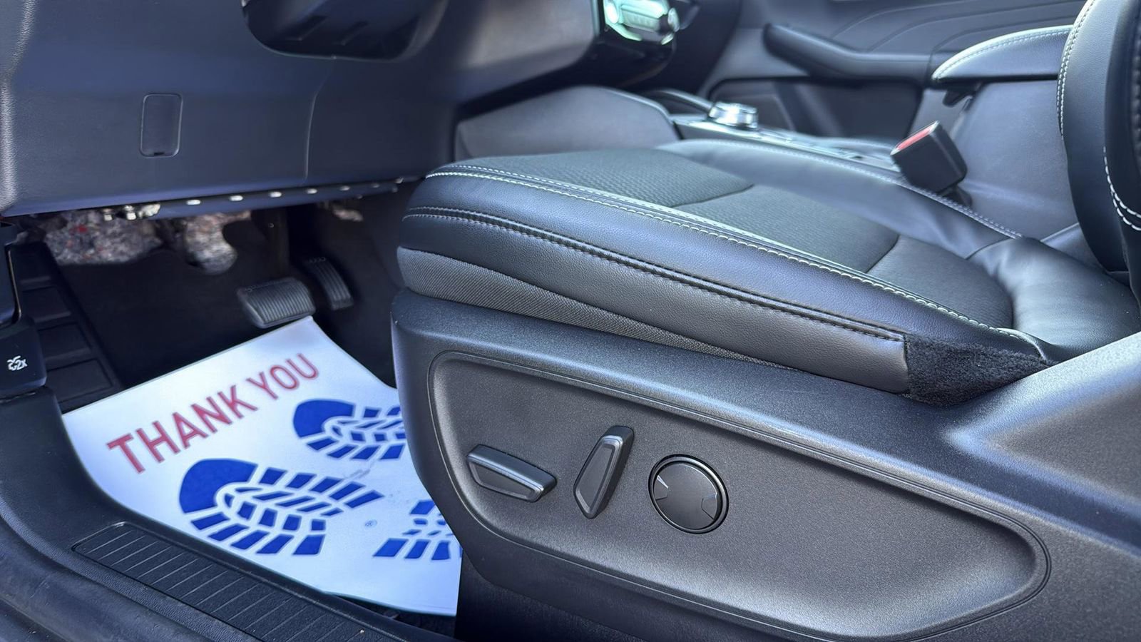 Certified 2026 Ford Escape SE image 11