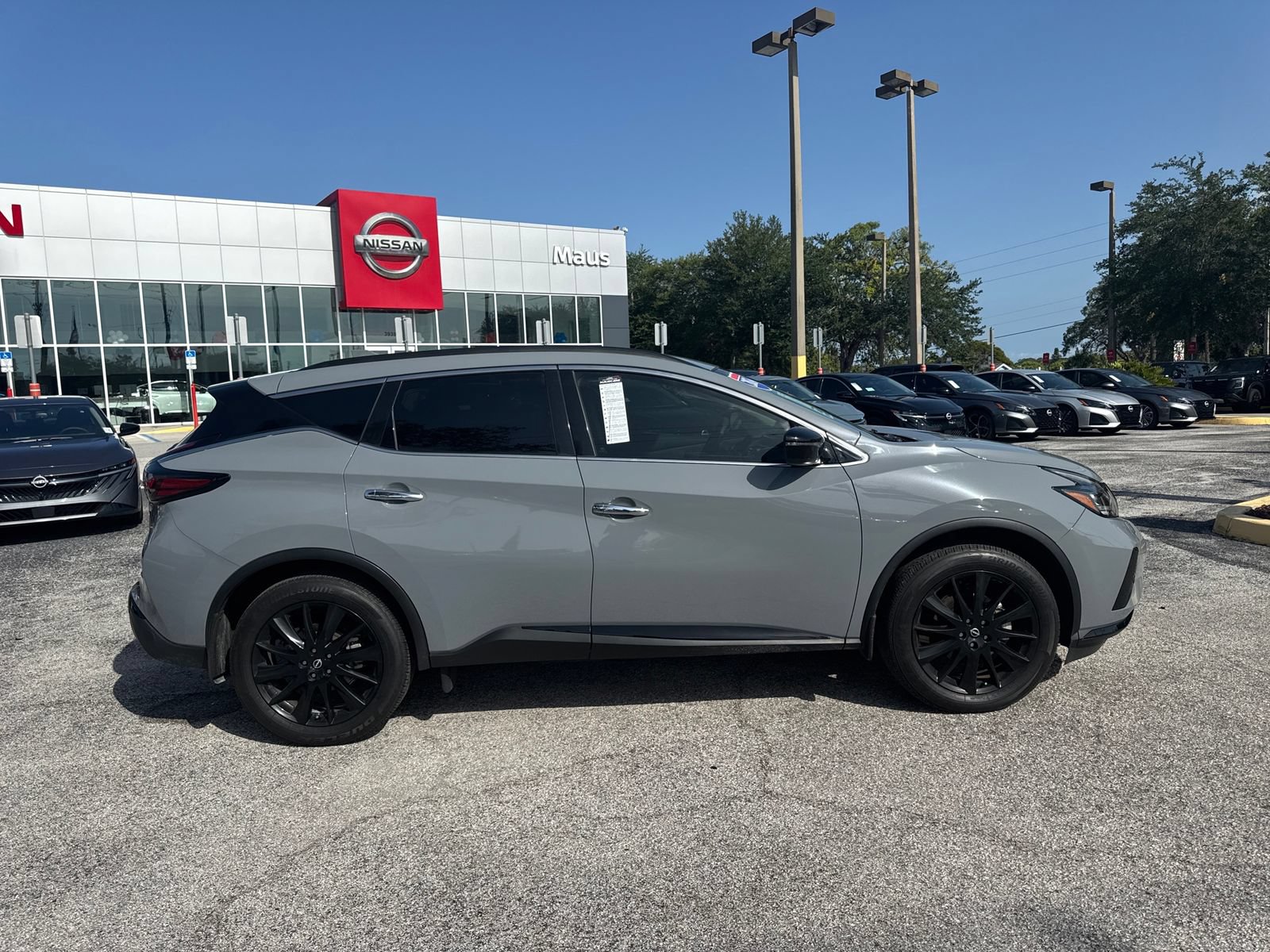 Certified 2024 Nissan Murano SV w/ SV Midnight Edition Package FWD image 8