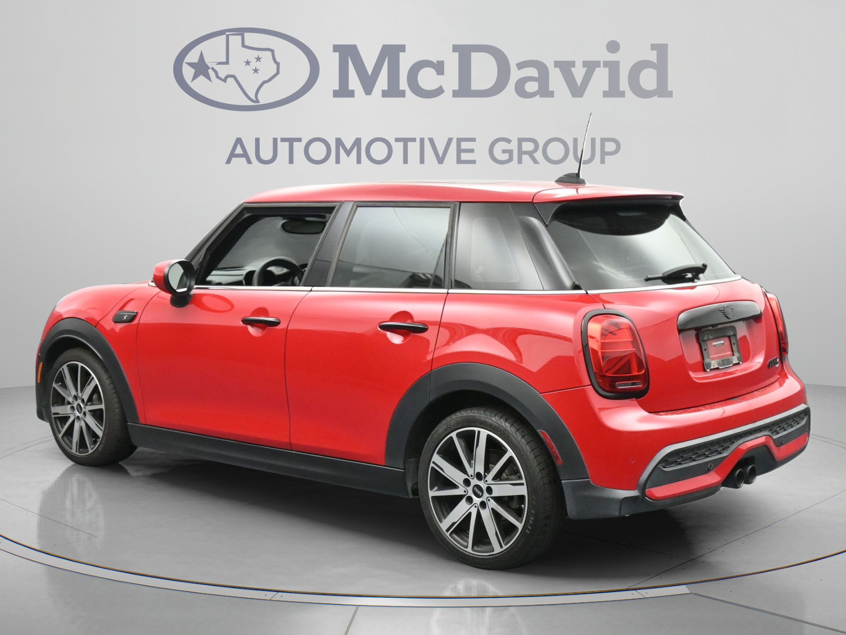 Used 2024 MINI Cooper S FWD image 6