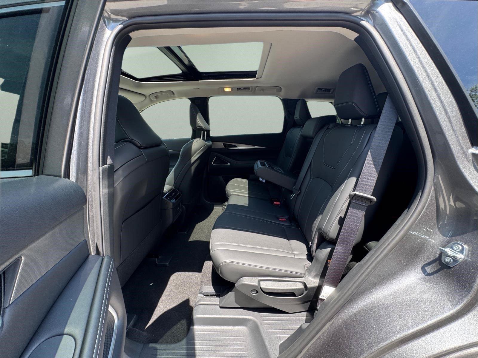 New 2027 INFINITI QX60 Luxe w/ Cargo Package AWD/4WD image 11