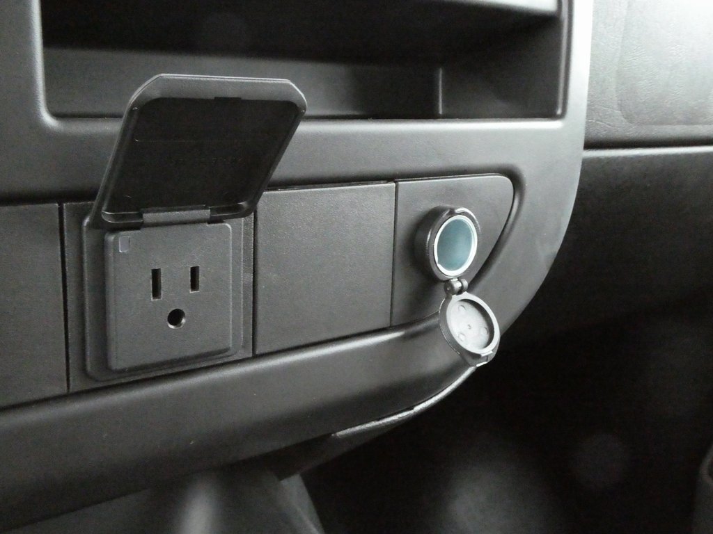 New 2025 GMC Savana 3500 w/ Driver Convenience Package image 16