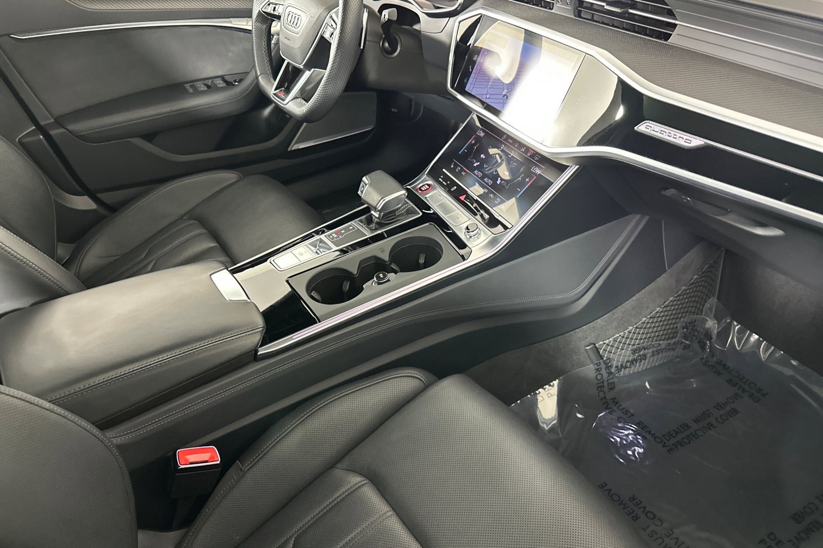 Used 2022 Audi RS 7 Sportback w/ RS 7 Executive Package image 14