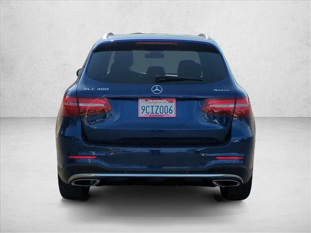 Used 2017 Mercedes-Benz GLC 300 4MATIC image 7