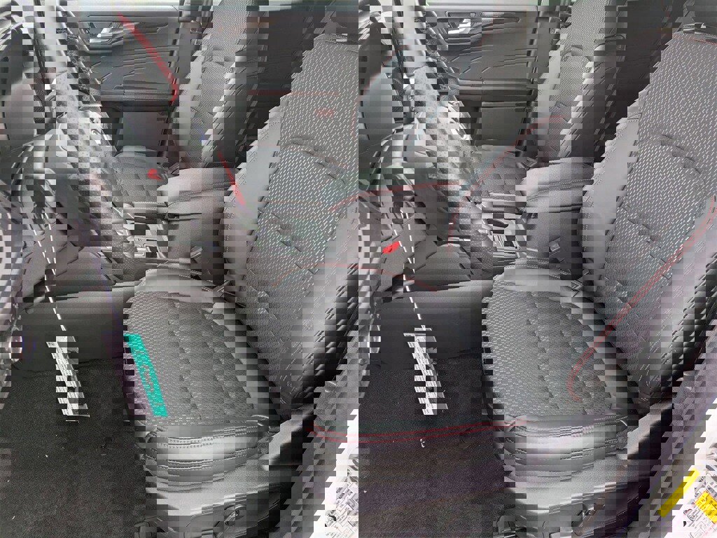 New 2025 Ford Escape ST-Line Elite w/ Tech Pack #1 image 16