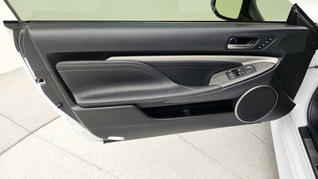Used 2022 Lexus RC 350 F Sport image 11