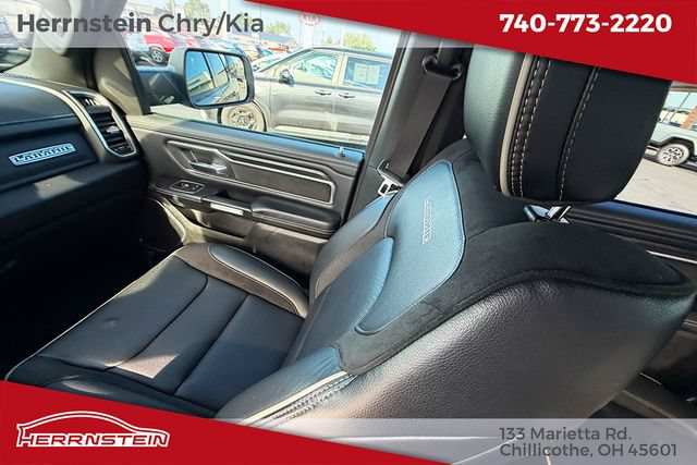 Used 2023 RAM 1500 Laramie AWD/4WD image 11