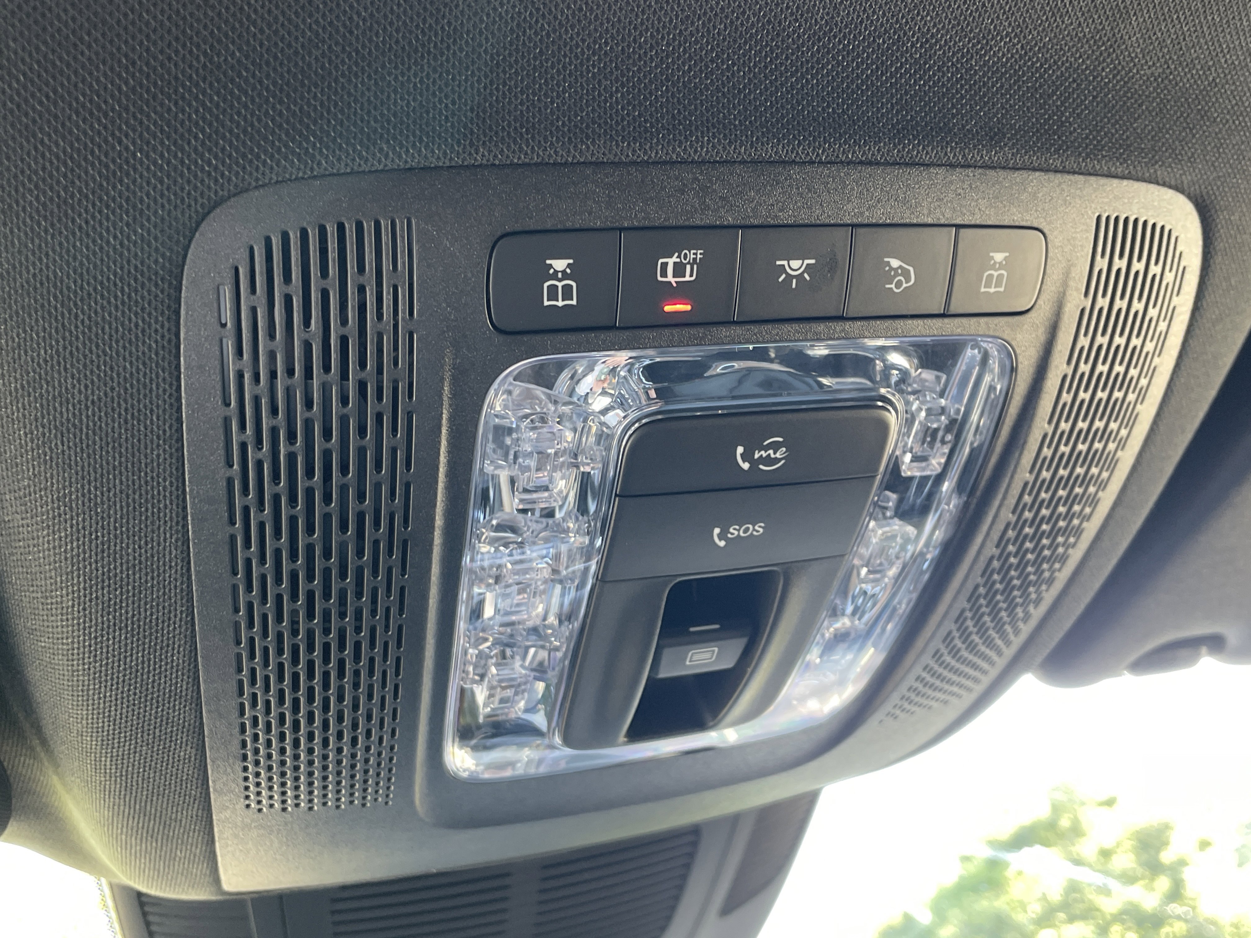 Certified 2025 Mercedes-Benz GLE 450e 4MATIC image 37