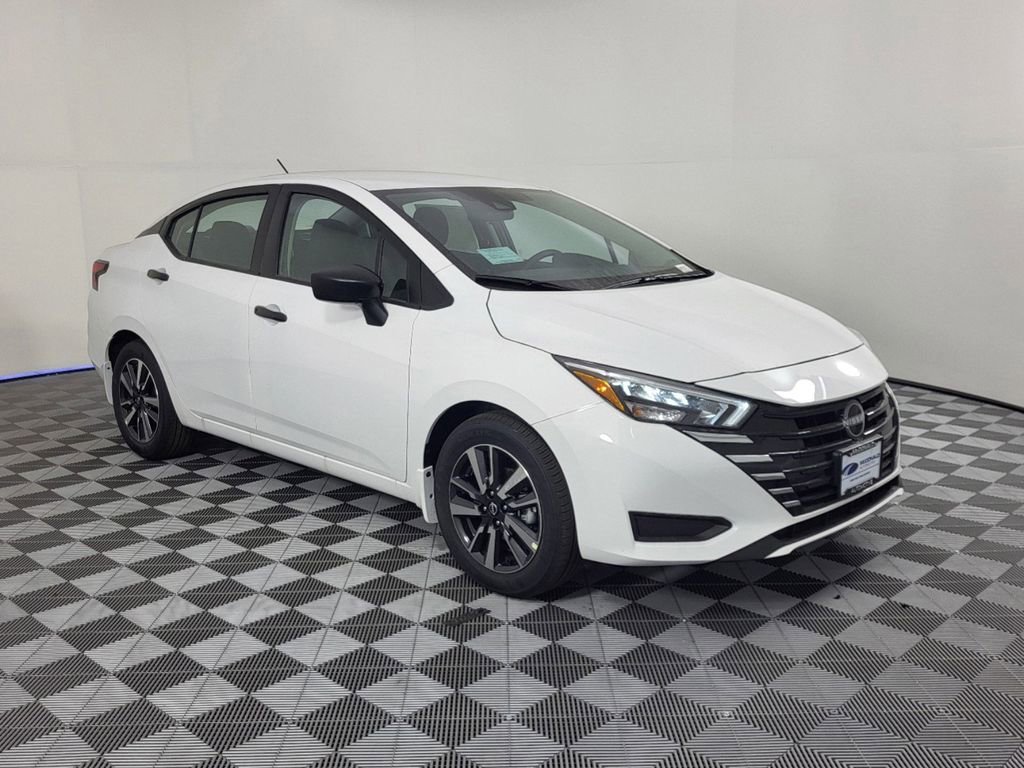 New 2025 Nissan Versa S w/ S Plus Package FWD image 4