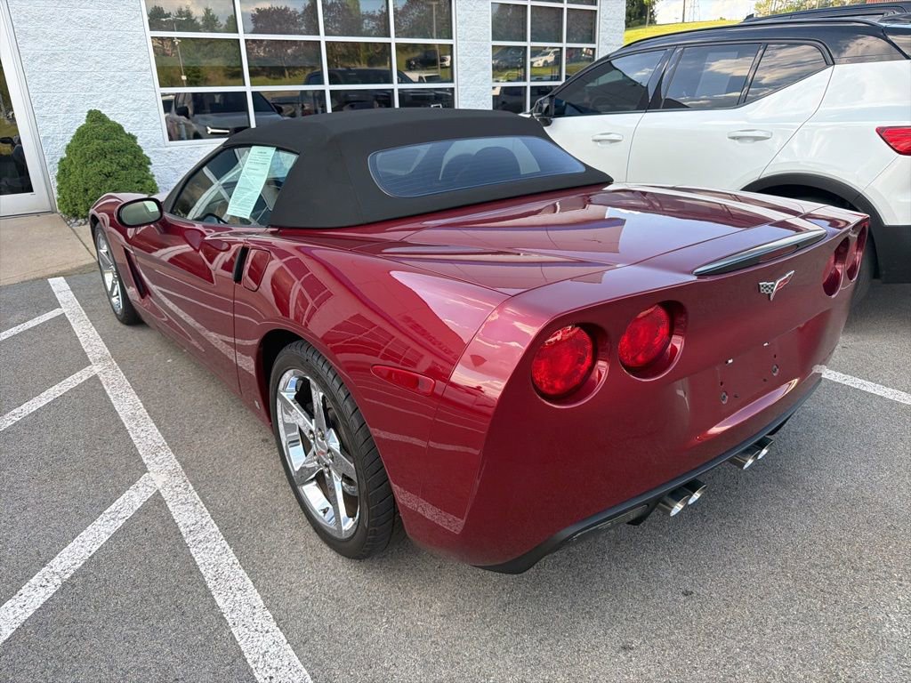Used 2007 Chevrolet Corvette Convertible w/ Preferred Equipment Group RWD image 6