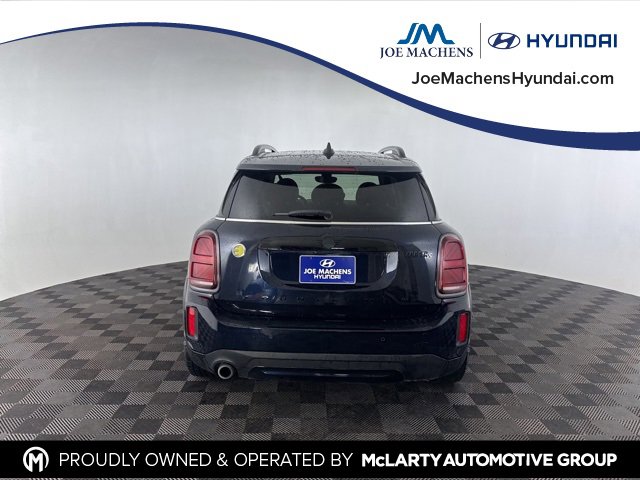 Used 2023 MINI Cooper Countryman SE w/ Storage Package image 8
