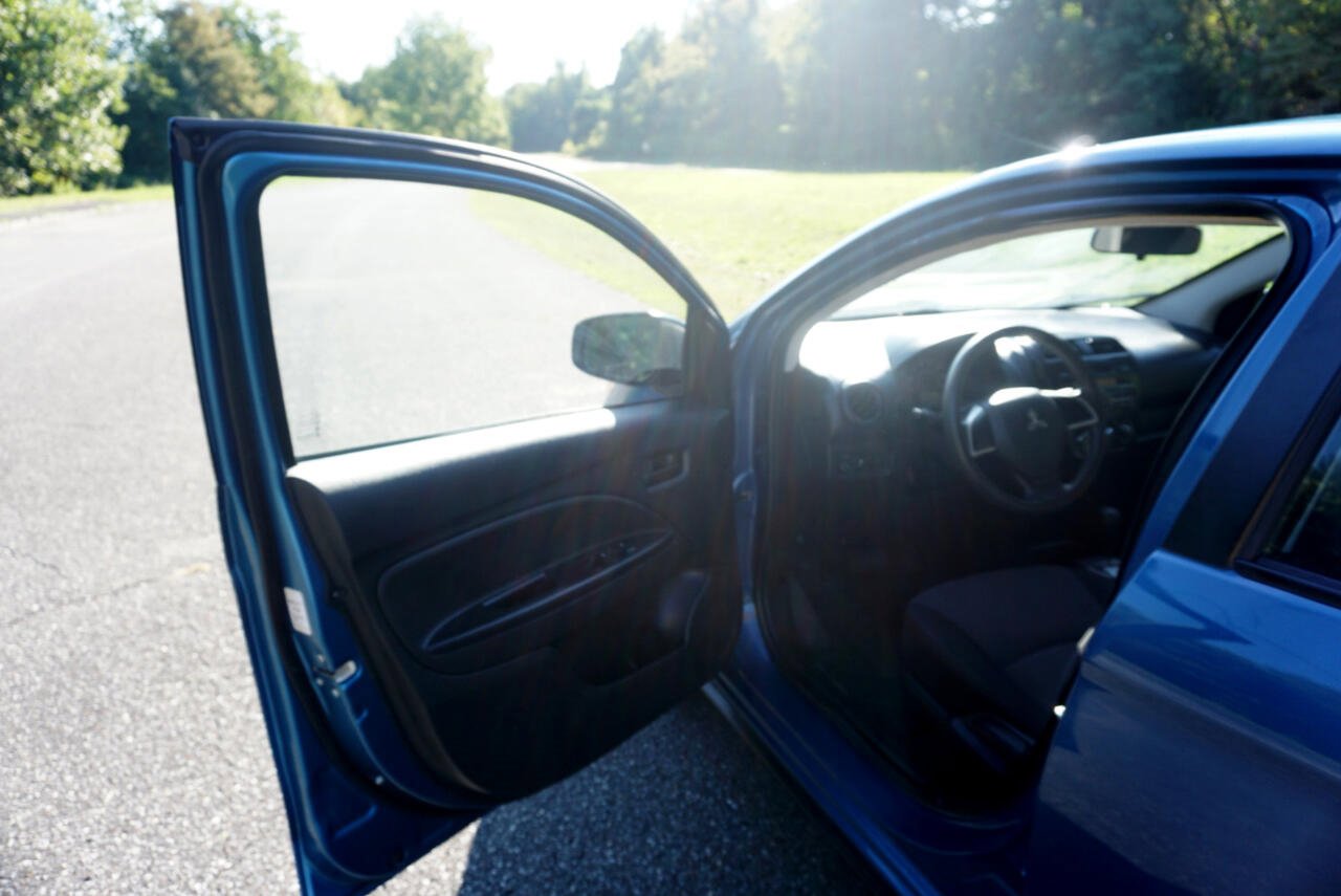 Used 2017 Mitsubishi Mirage ES image 13