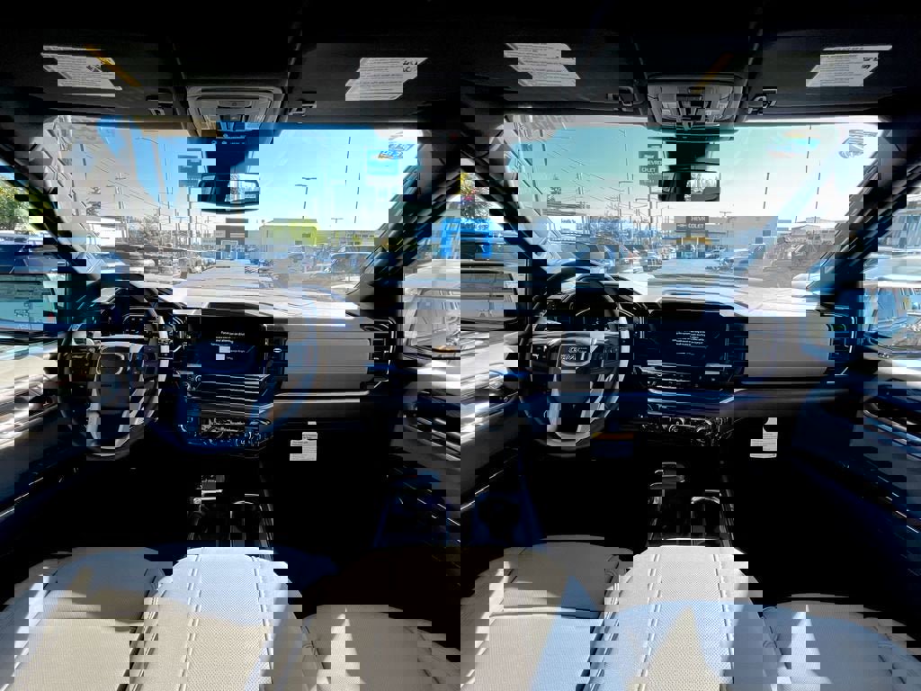 New 2026 GMC Sierra 1500 SLT w/ SLT Premium Plus Package image 48