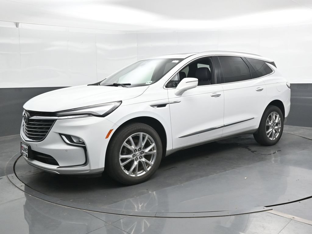 Used 2023 Buick Enclave Essence w/ Experience Buick Package AWD/4WD image 7