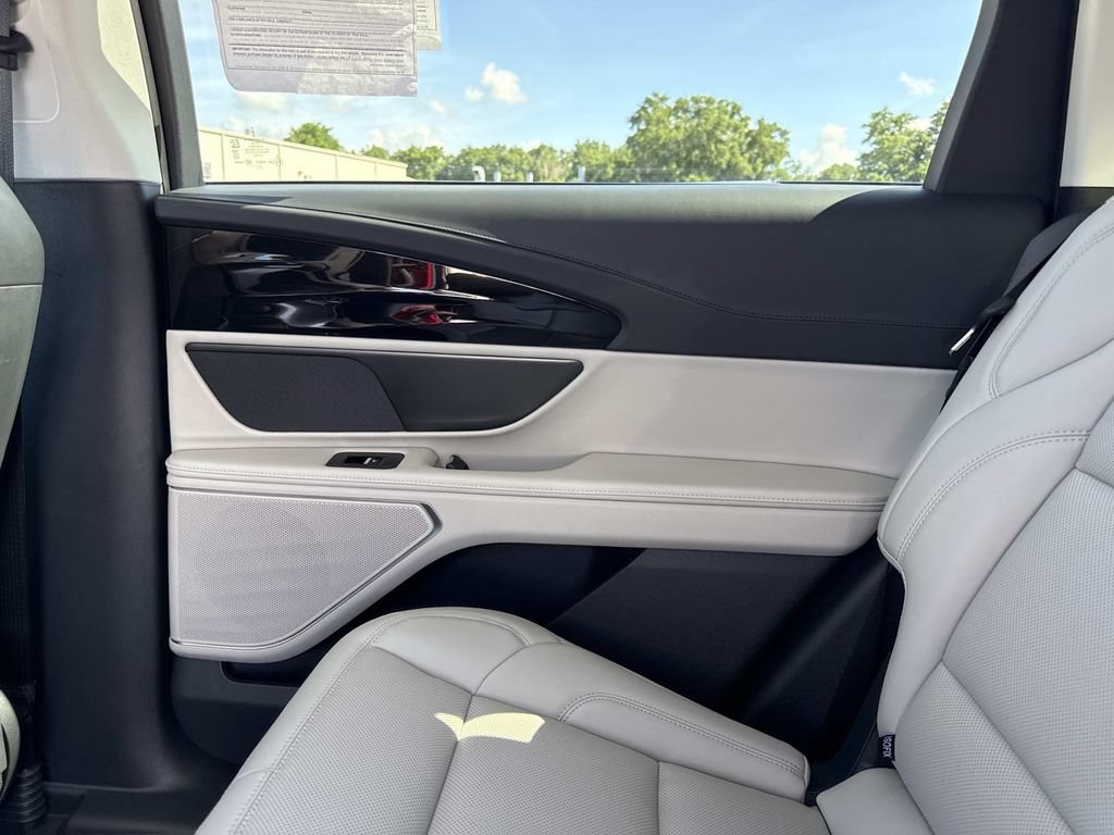 Certified 2026 Lincoln Nautilus Premier AWD/4WD image 15