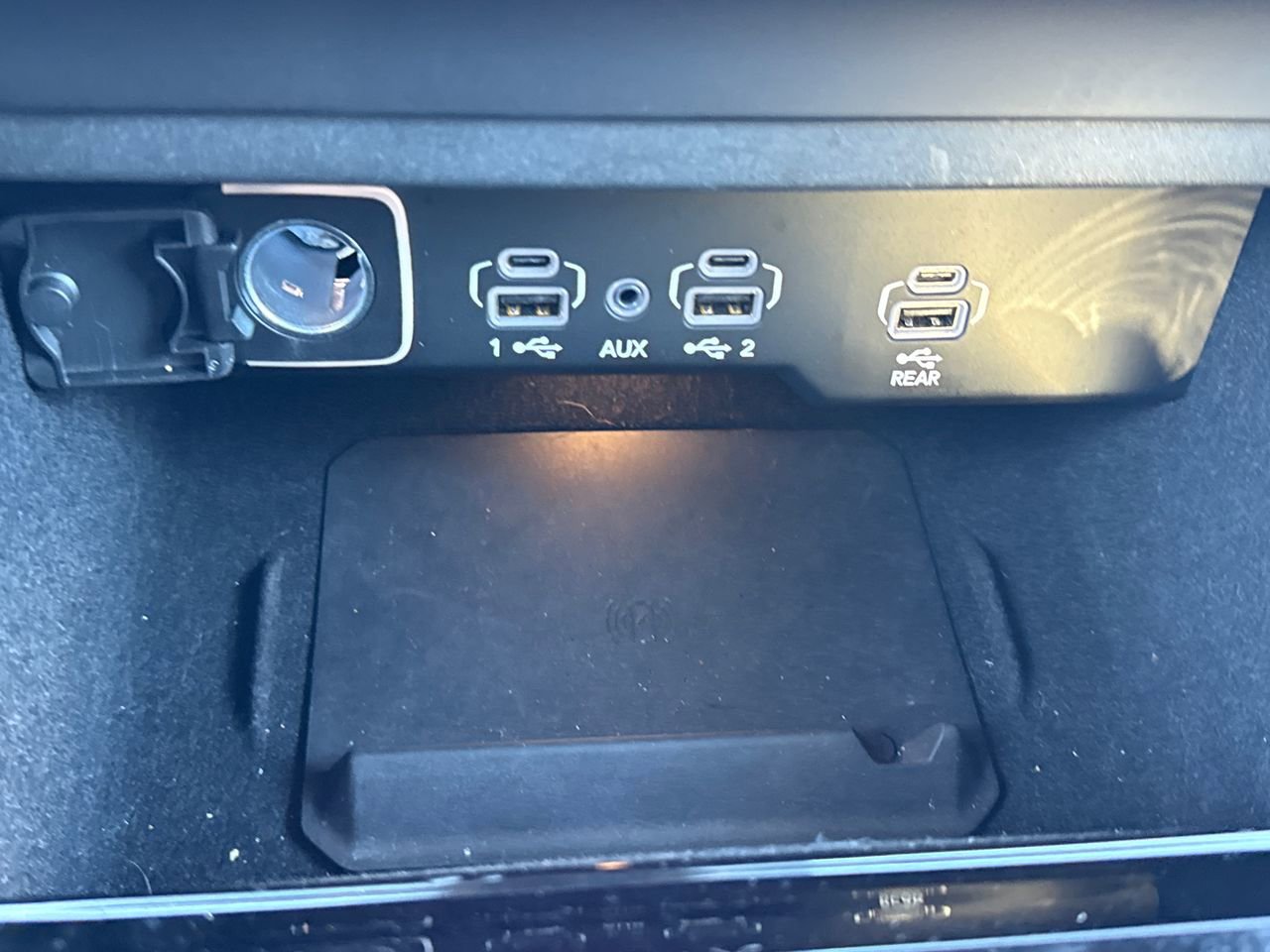 Used 2024 Jeep Grand Wagoneer Series II w/ Convenience Group III image 28