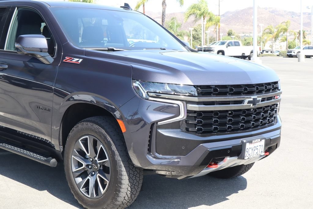 Used 2022 Chevrolet Tahoe Z71 w/ Luxury Package AWD/4WD image 9
