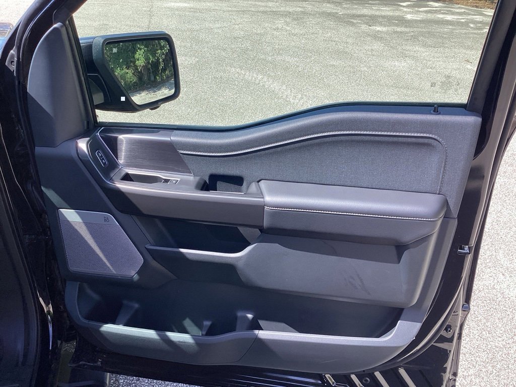 New 2025 Ford F150 Lariat w/ Equipment Group 501A Mid image 22