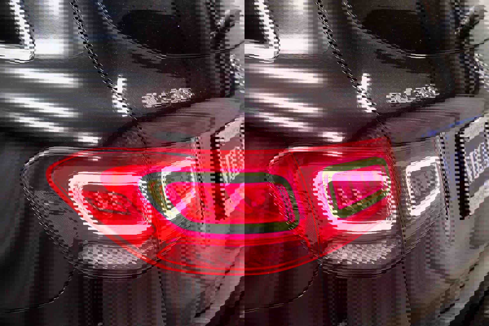 Certified 2022 Mercedes-Benz GLC 300 image 7