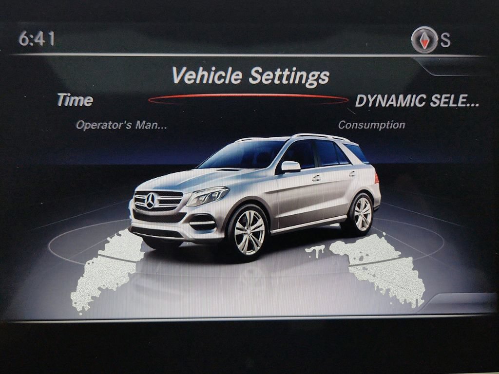 Used 2019 Mercedes-Benz GLE 43 AMG 4MATIC w/ Night Package image 18
