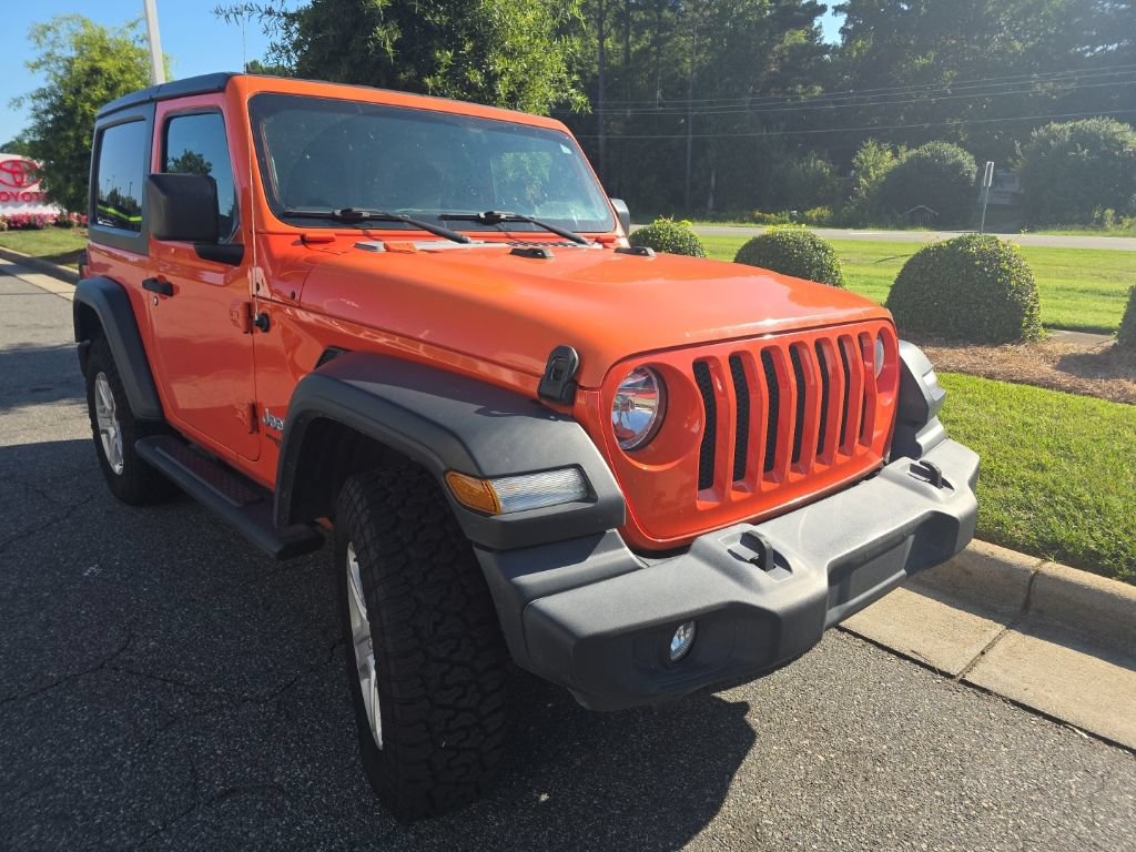 Used 2019 Jeep Wrangler Sport AWD/4WD image 4