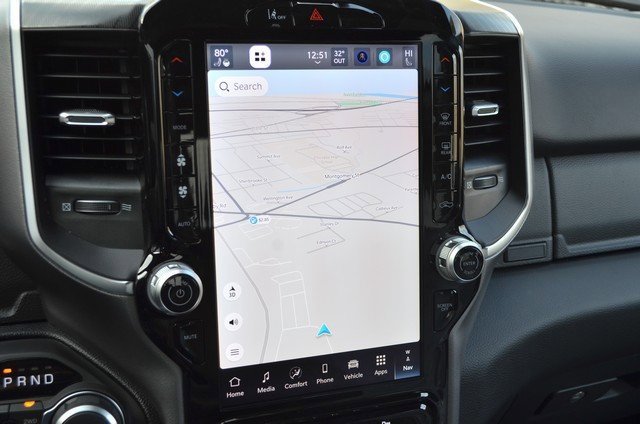 New 2026 RAM 1500 4x4 Crew Cab image 30