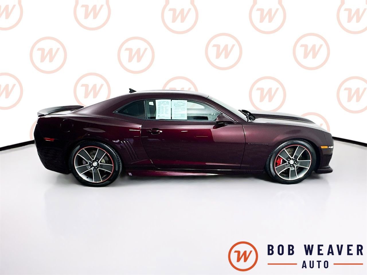 Used 2010 Chevrolet Camaro SS w/ Black Stripe Package RWD image 9