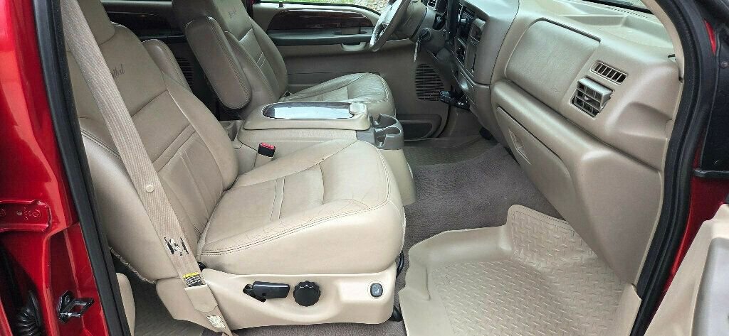Used 2000 Ford Excursion Limited image 24