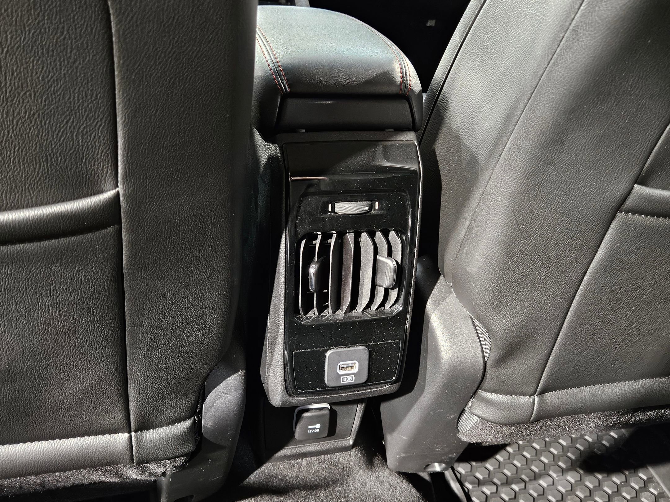 Used 2022 Jeep Compass Trailhawk image 36