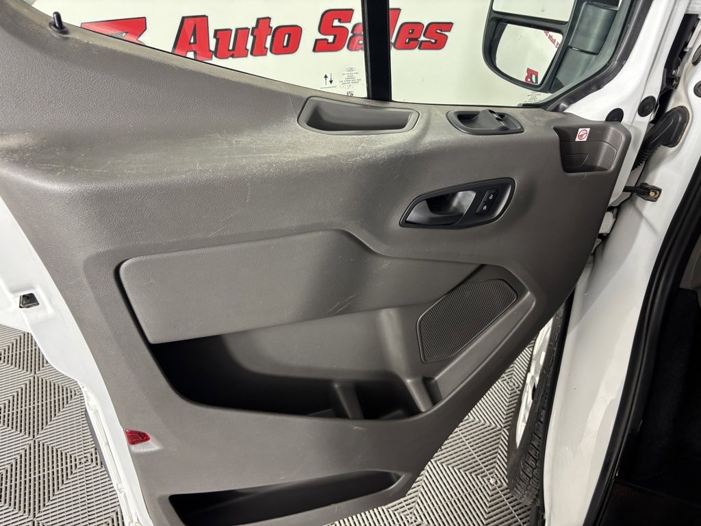 Used 2020 Ford Transit 350 XLT image 13