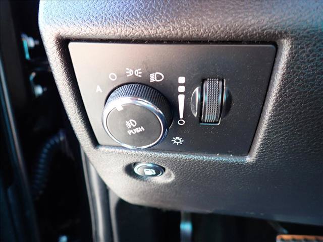 Used 2019 Jeep Grand Cherokee SRT AWD/4WD image 17
