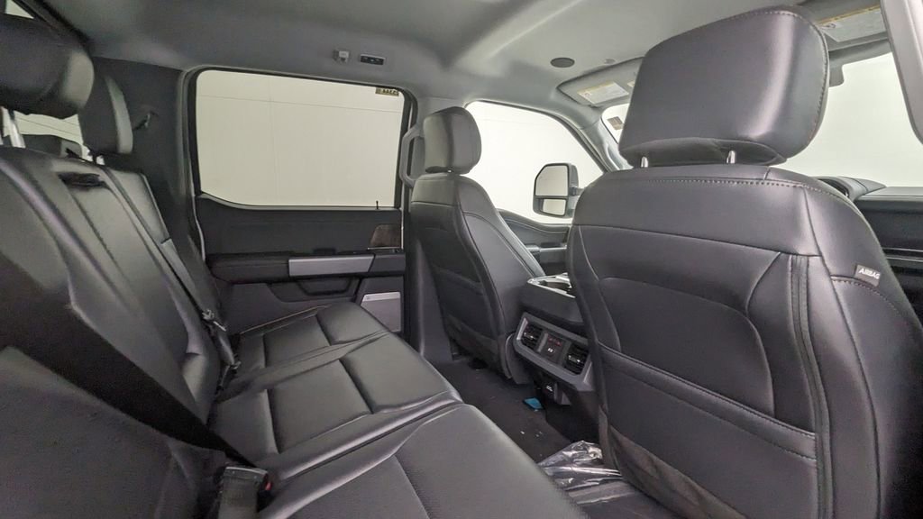 New 2025 Ford F350 Lariat w/ Lariat Ultimate Package image 37