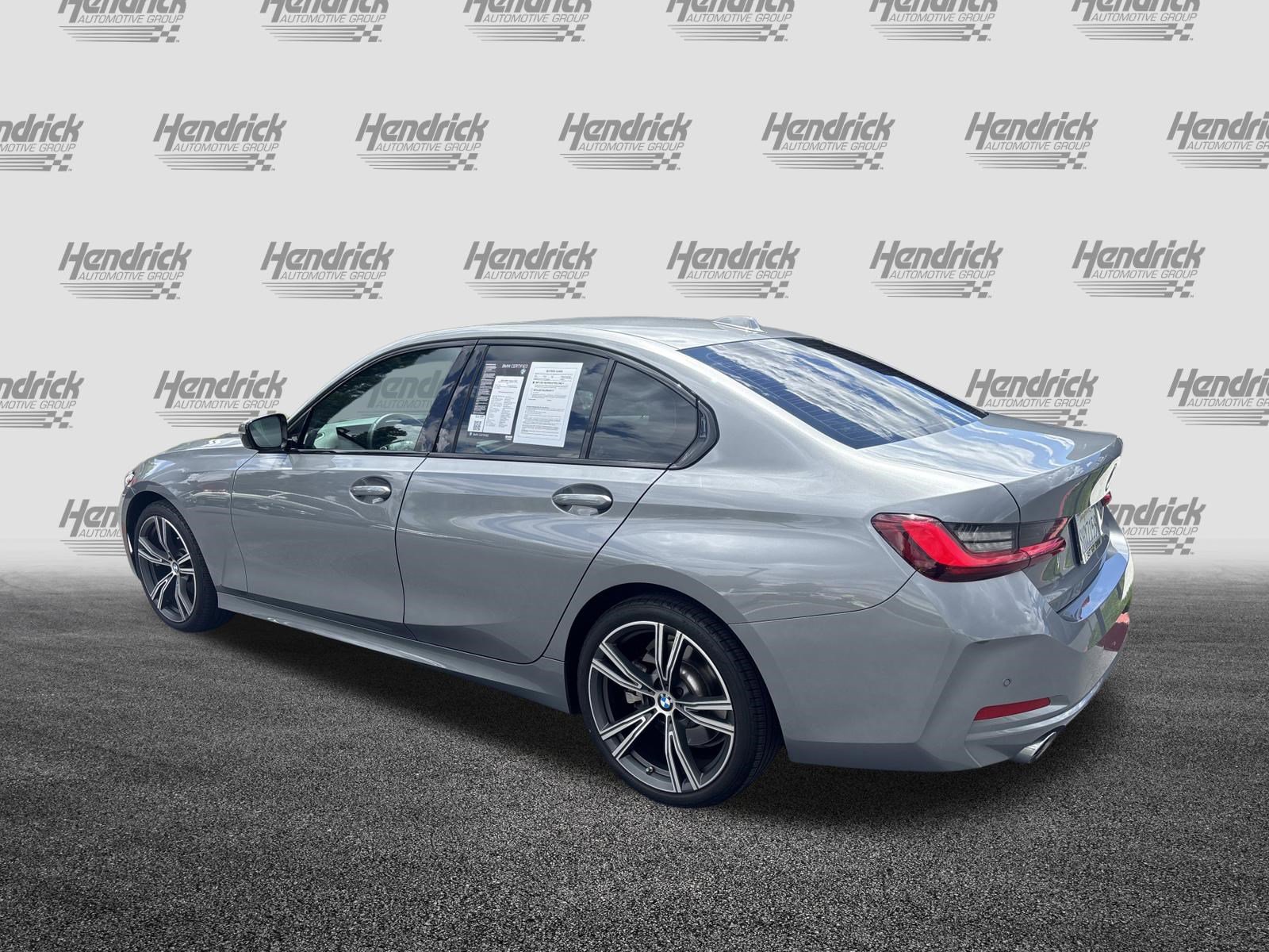 Used 2023 BMW 330i Sedan RWD image 9