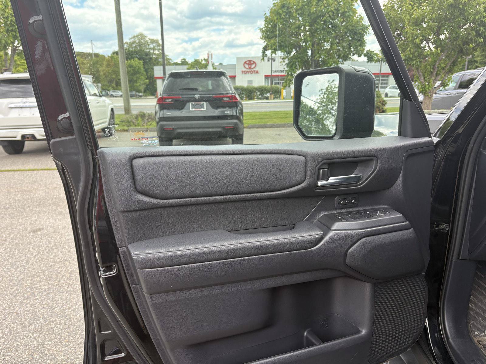 Used 2025 Toyota Land Cruiser AWD/4WD image 9