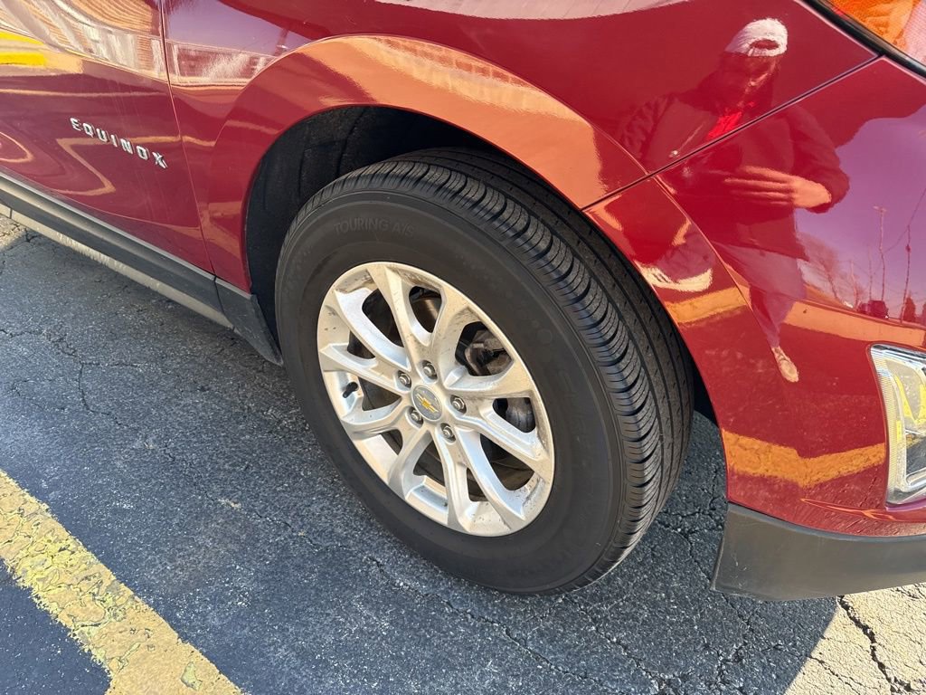 Used 2018 Chevrolet Equinox LT image 17